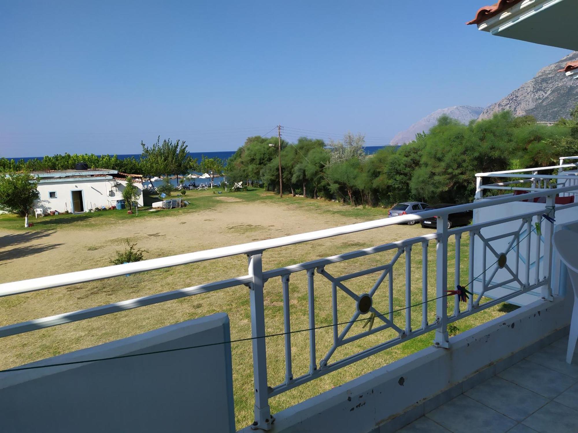 Makinia Beach Nafpaktos Extérieur photo